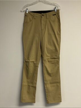 Wrangler Men's Chinos in Khaki Tan